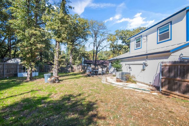 2311 Hummingbird Trail, Grapevine, TX 76051