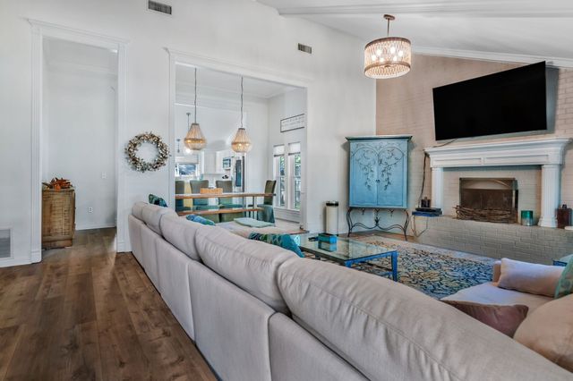 2311 Hummingbird Trail, Grapevine, TX 76051