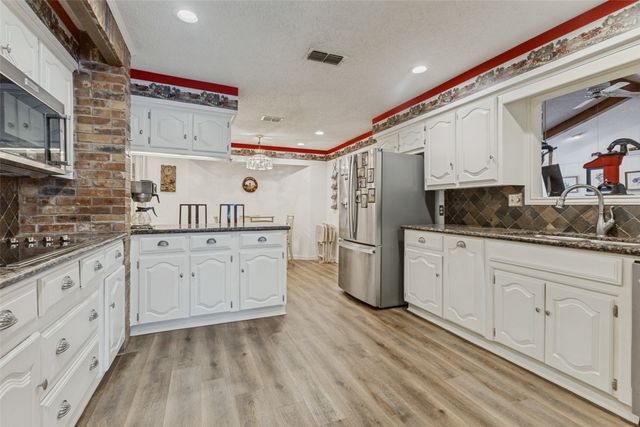 7585 County Road 202, Mckinney, TX 75071