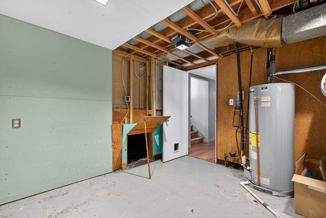 8516 W Normal Avenue, Niles, IL 60714