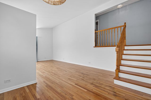 8516 W Normal Avenue, Niles, IL 60714