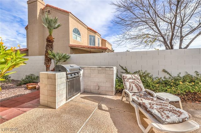7405 Blue Sage Court, Las Vegas, NV 89129