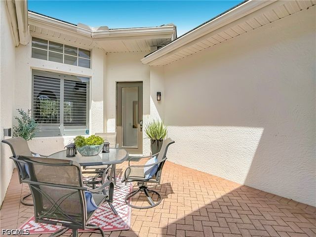 28290 L Burton Fletcher CT, Bonita Springs, FL 34135