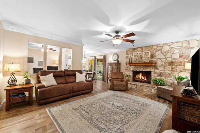 5827 Lost Creek, San Antonio, TX 78247