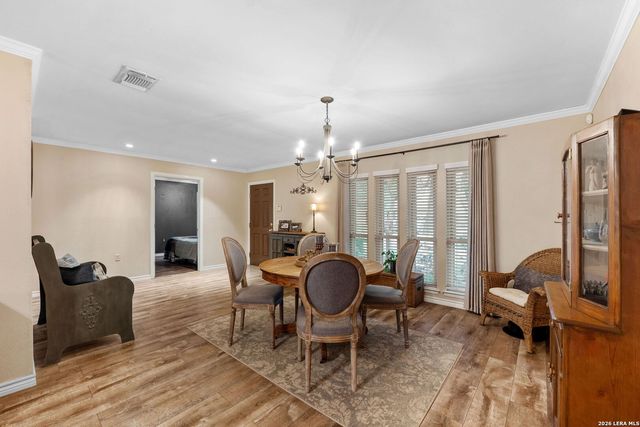 5827 Lost Creek, San Antonio, TX 78247