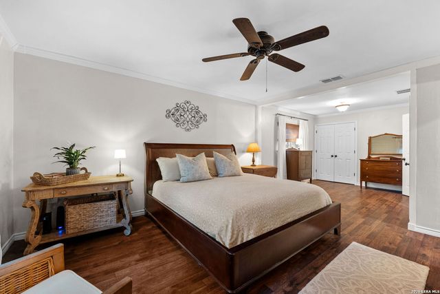 5827 Lost Creek, San Antonio, TX 78247