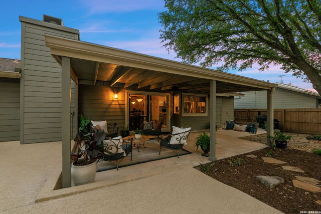 5827 Lost Creek, San Antonio, TX 78247