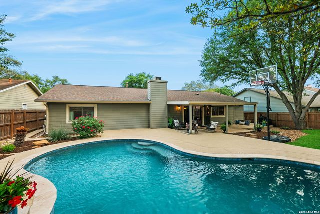 5827 Lost Creek, San Antonio, TX 78247