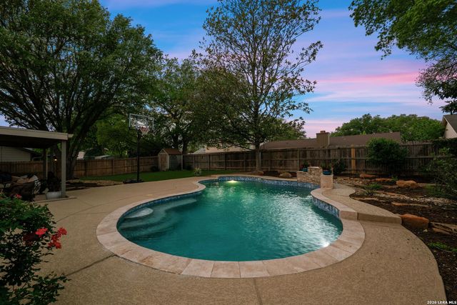 5827 Lost Creek, San Antonio, TX 78247