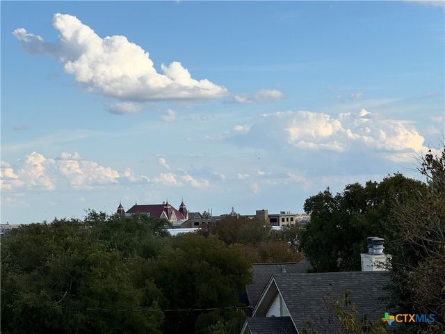 1013 Chestnut Street 6, San Marcos, TX 78666