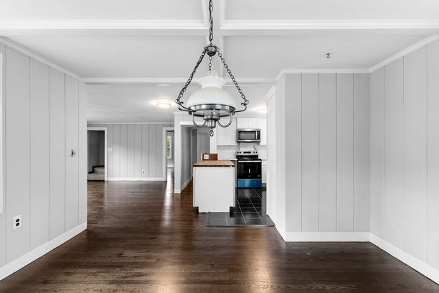 578 Central St, Stoughton, MA 02072