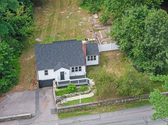 578 Central St, Stoughton, MA 02072