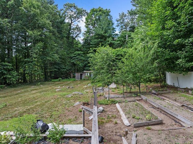 578 Central St, Stoughton, MA 02072