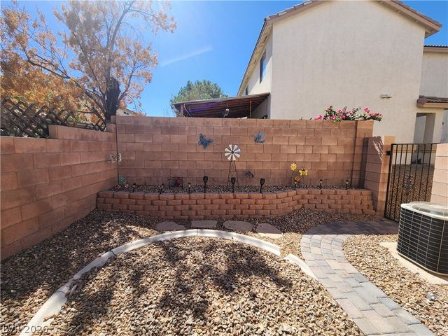 776 Spotted Eagle Street, Henderson, NV 89015