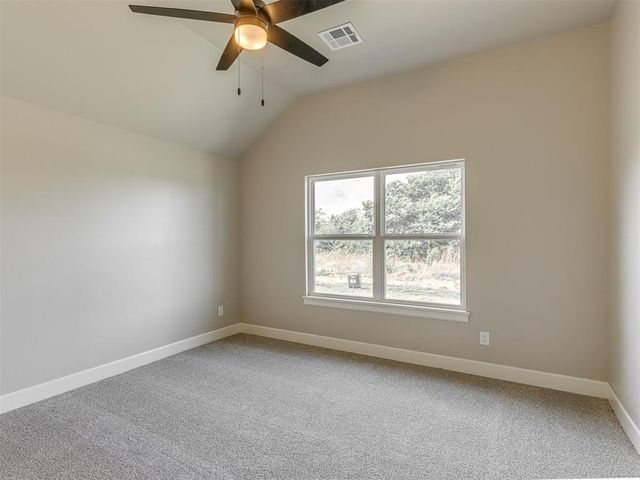 12513 Dolche Vita Drive, Yukon, OK 73099