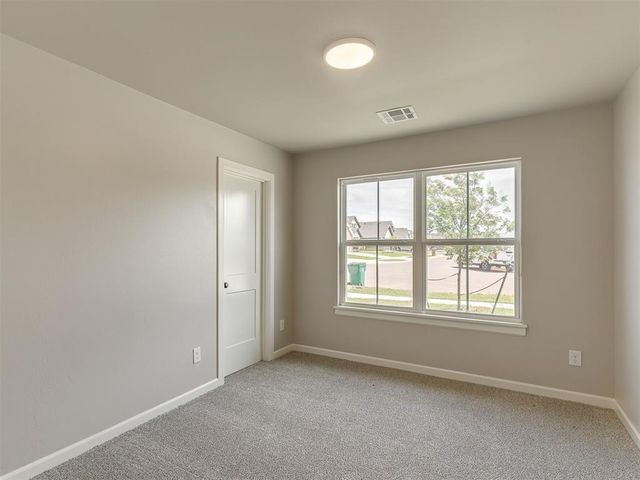 12513 Dolche Vita Drive, Yukon, OK 73099
