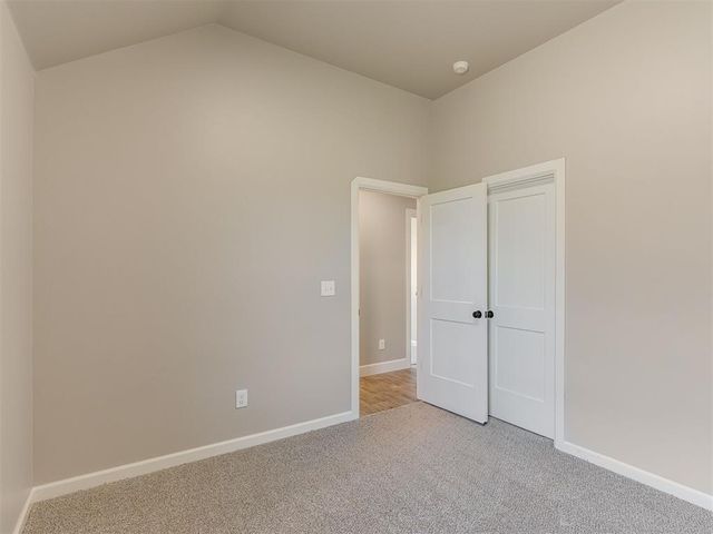 12513 Dolche Vita Drive, Yukon, OK 73099