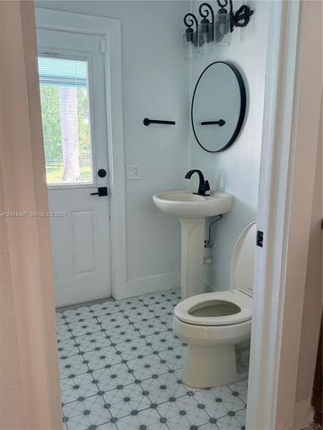 20501 SW 50th Place, Southwest Ranches, FL 33332