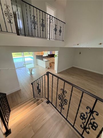 20501 SW 50th Place, Southwest Ranches, FL 33332