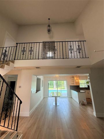 20501 SW 50th Place, Southwest Ranches, FL 33332