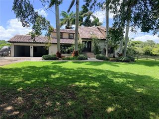 20501 SW 50th Place, Southwest Ranches, FL 33332