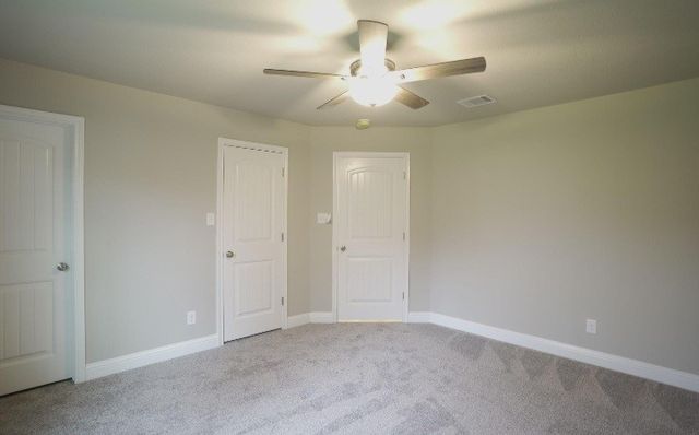 448 Chase Avenue, Cleburne, TX 76031