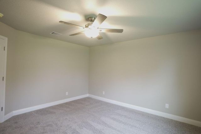 448 Chase Avenue, Cleburne, TX 76031