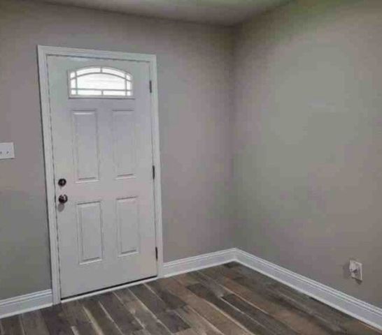 448 Chase Avenue, Cleburne, TX 76031