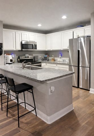 448 Chase Avenue, Cleburne, TX 76031