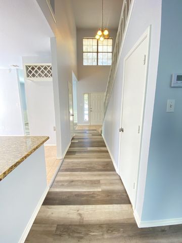 4150 Briar Hill Drive, Grand Prairie, TX 75052