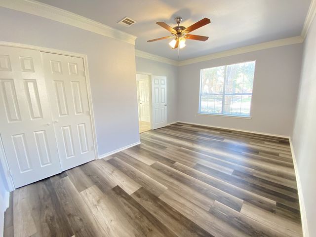 4150 Briar Hill Drive, Grand Prairie, TX 75052