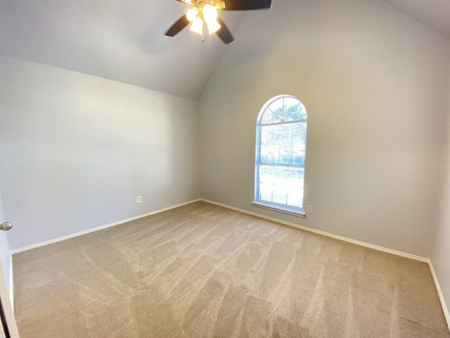 4150 Briar Hill Drive, Grand Prairie, TX 75052