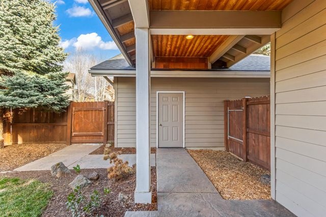 20174 Archie Briggs Road, Bend, OR 97703