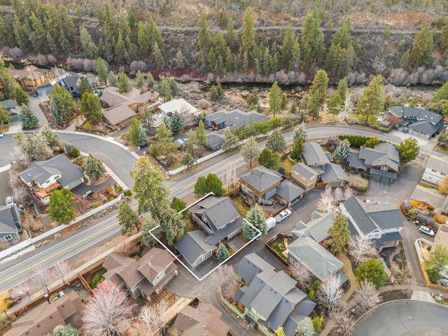 20174 Archie Briggs Road, Bend, OR 97703