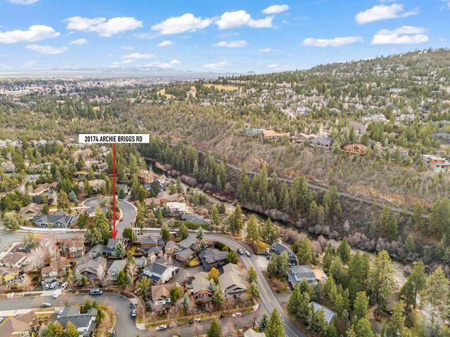 20174 Archie Briggs Road, Bend, OR 97703