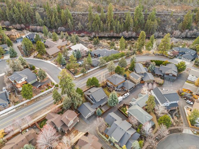 20174 Archie Briggs Road, Bend, OR 97703