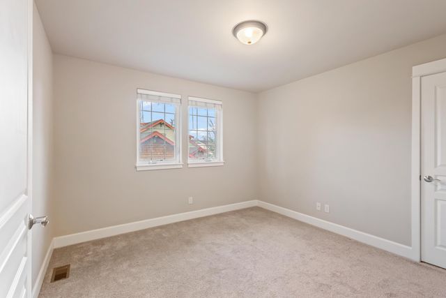 20174 Archie Briggs Road, Bend, OR 97703