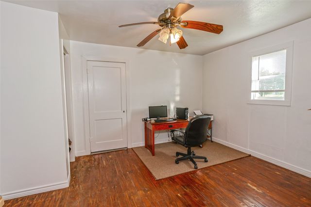 1306 Winn Road, Bowie, TX 76230