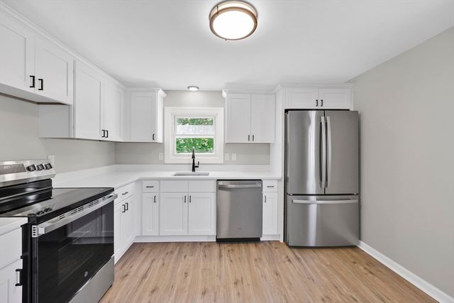 56 Glenwood St, Ludlow, MA 01056