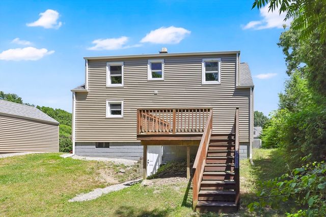 56 Glenwood St, Ludlow, MA 01056