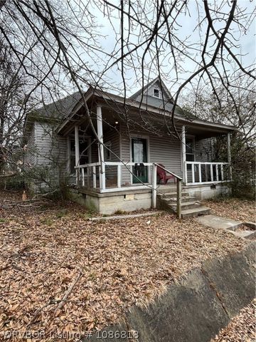 617 S 18th Street, Fort Smith, AR 72901