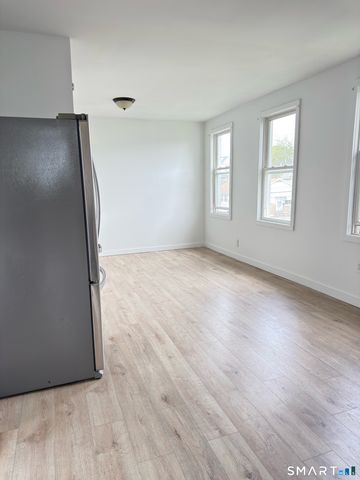 10 Beatrice Street 2, Bridgeport, CT 06607