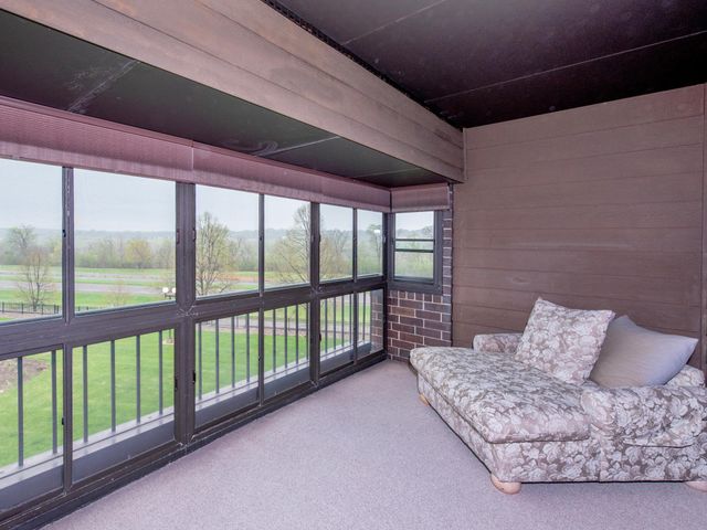 2275 Youngman Avenue 306W, Saint Paul, MN 55116