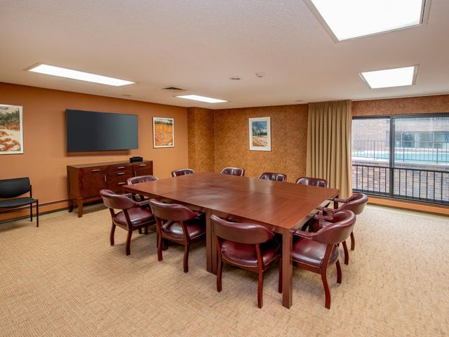 2275 Youngman Avenue 306W, Saint Paul, MN 55116