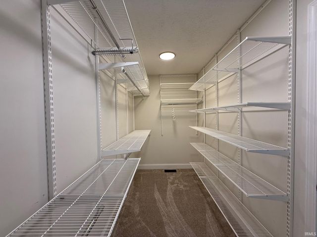 207 Sandalwood Drive, Monticello, IN 47960