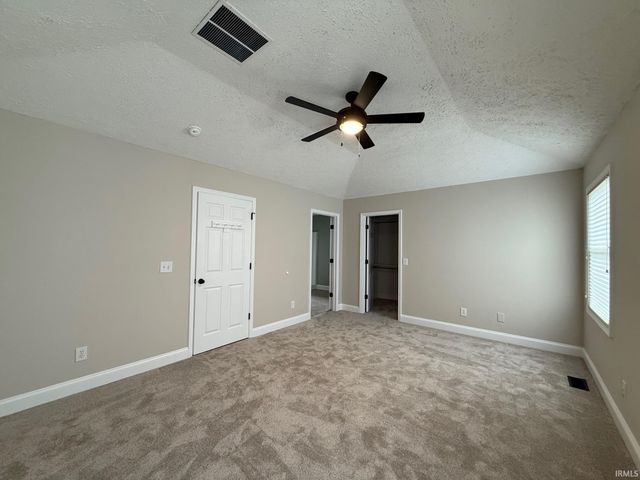 207 Sandalwood Drive, Monticello, IN 47960