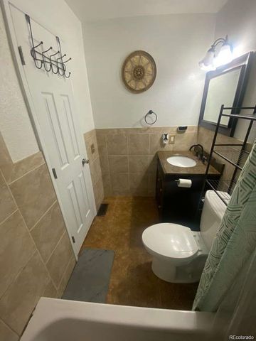 3355 S Flower Street 106, Lakewood, CO 80227