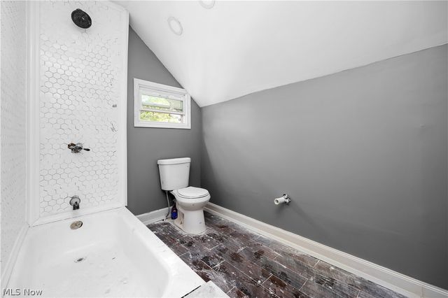 2922 Cory Avenue, Akron, OH 44314