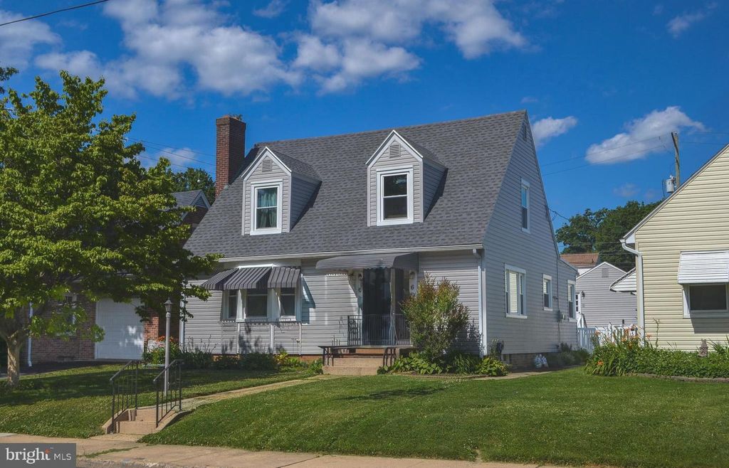 603 S PINE ST, Red Lion, PA 17356