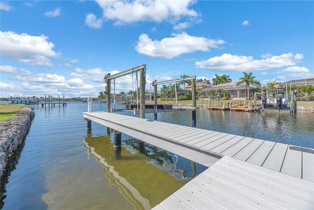 5305 WISHING ARCH DRIVE, Apollo Beach, FL 33572